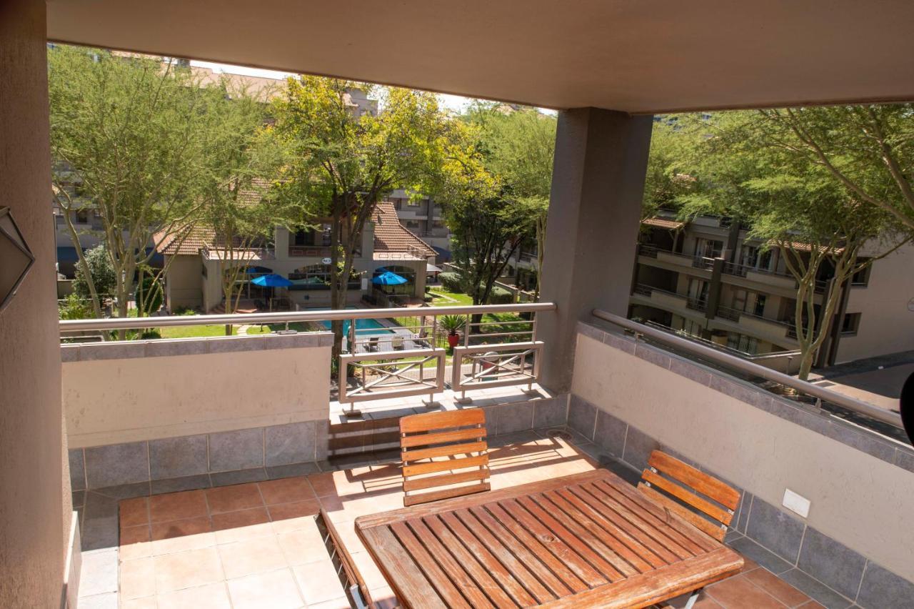 Grayston Exec Apartments Johannesburg Exterior foto
